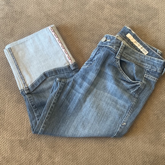 DKNY Jeans Petites Shorts Capris Size 10P - Picture 1 of 12